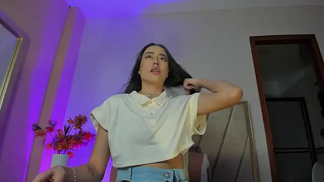 NoraDasilva online show from 10/22/25, 11:58