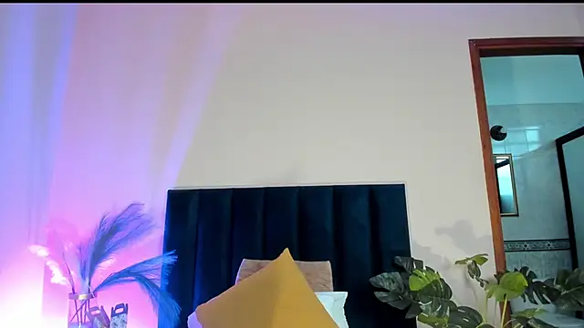 NoraDasilva online show from 02/24/26, 10:21