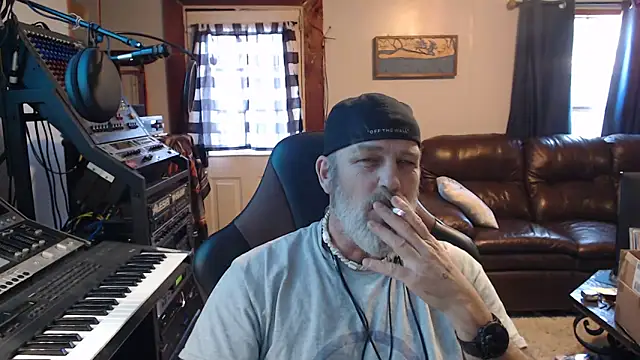 jimdacbin420 online show from 02/14/25, 08:26