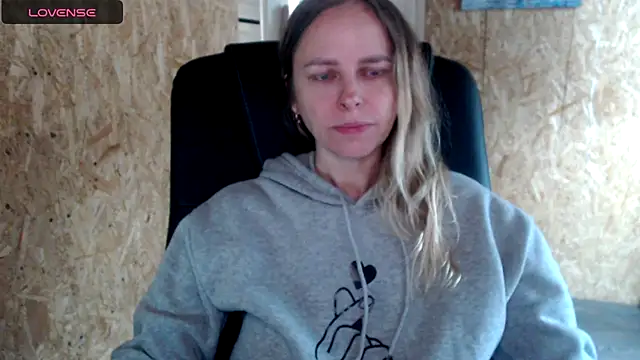 las sweet online show from 06/29/26, 10:15