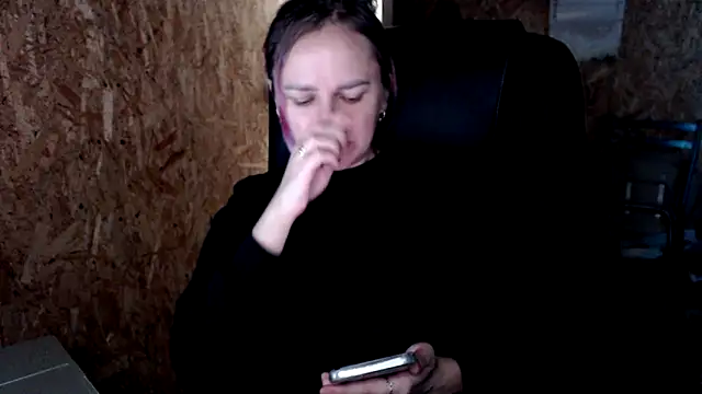 las sweet online show from 12/18/25, 08:08