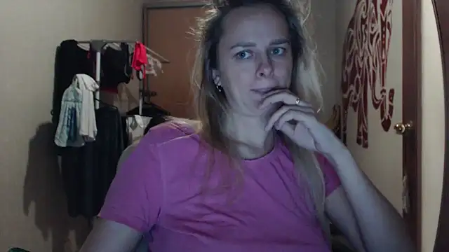 Snapshot of las_sweet chatting on 12/10/24, 02:39 las sweet online show from 12/10/24, 02:39