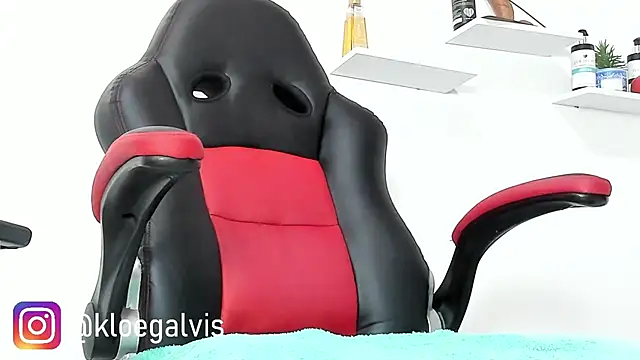 Kloe-squirts online show from 11/23/25, 02:16