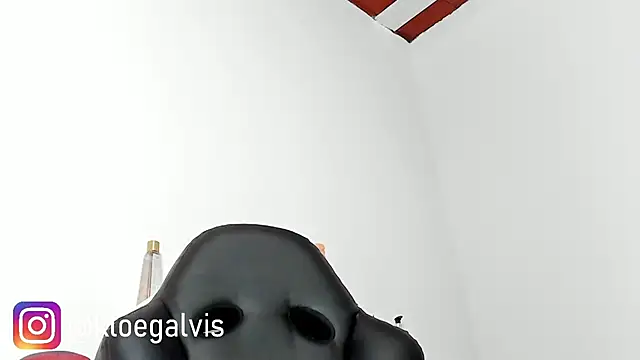 Kloe-squirts online show from 11/07/25, 02:27