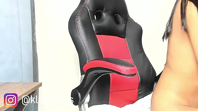 Kloe-squirts online show from 10/09/25, 02:28