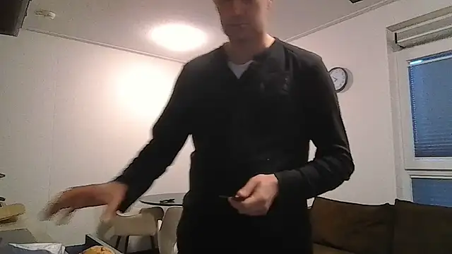 popperspair online show from 09/22/25, 05:52