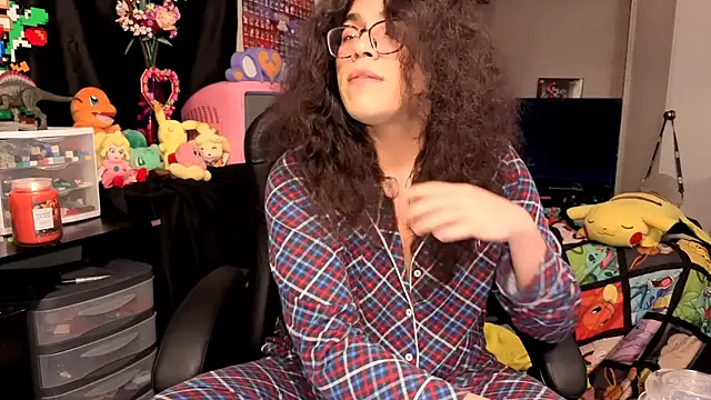 ShinyCherub online show from 10/06/25, 02:46