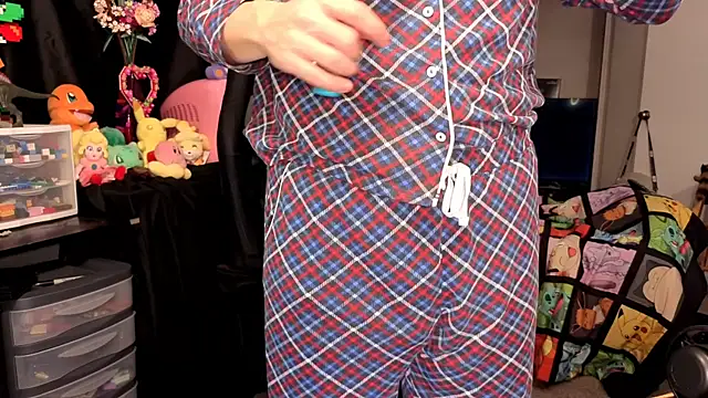 ShinyCherub online show from 10/05/25, 02:41