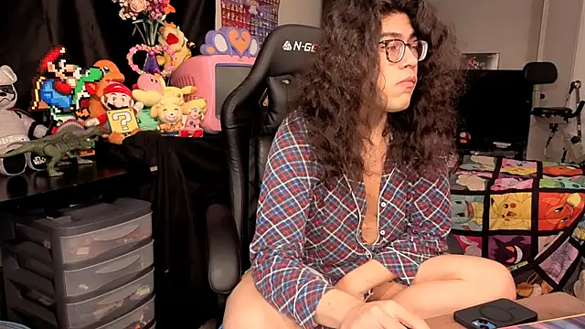 ShinyCherub online show from 10/26/25, 10:59