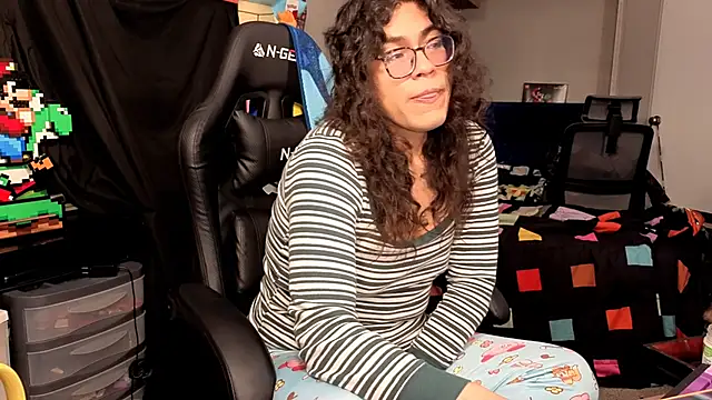 ShinyCherub online show from 11/15/25, 03:38