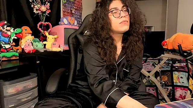 ShinyCherub online show from 09/23/25, 04:36