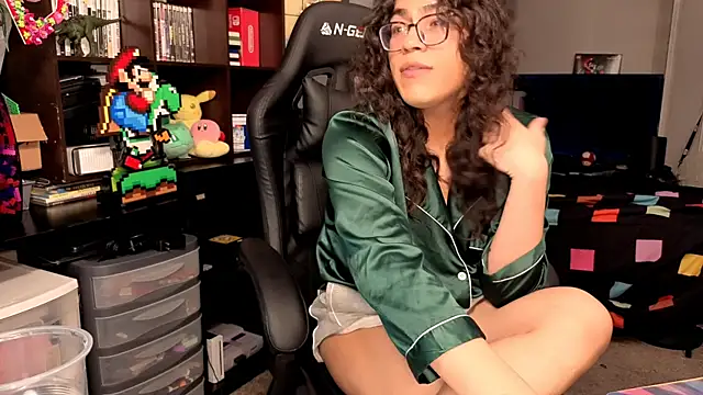 ShinyCherub online show from 11/08/25, 01:36