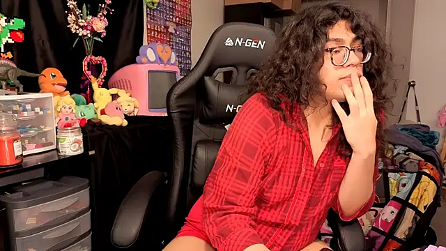 ShinyCherub online show from 10/07/25, 05:47