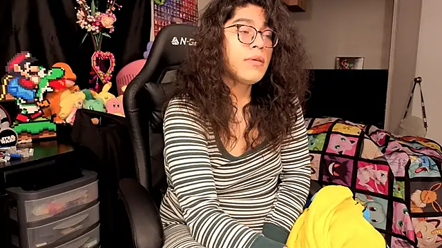 ShinyCherub online show from 09/28/25, 05:58