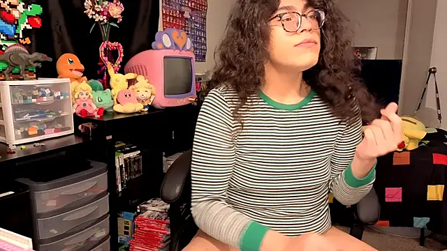 ShinyCherub online show from 10/01/25, 02:06