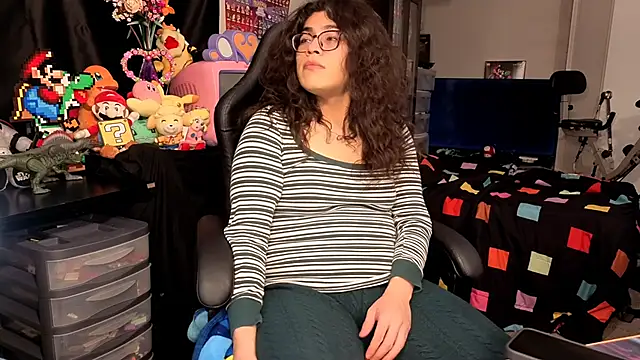 ShinyCherub online show from 10/25/25, 02:50