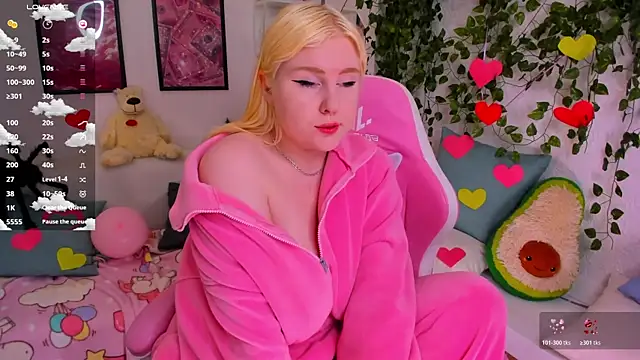 art lovee online show from 02/24/26, 01:06