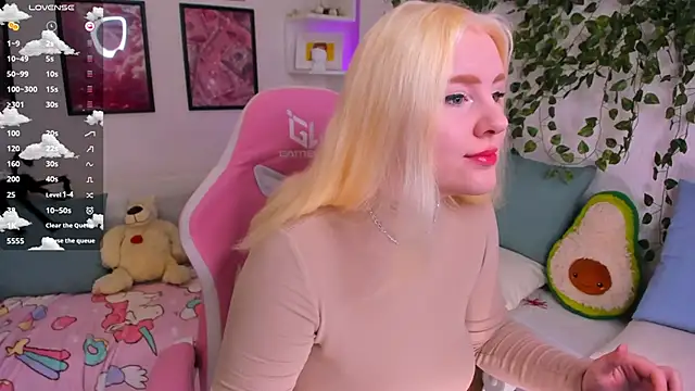 art lovee online show from 02/01/26, 01:15