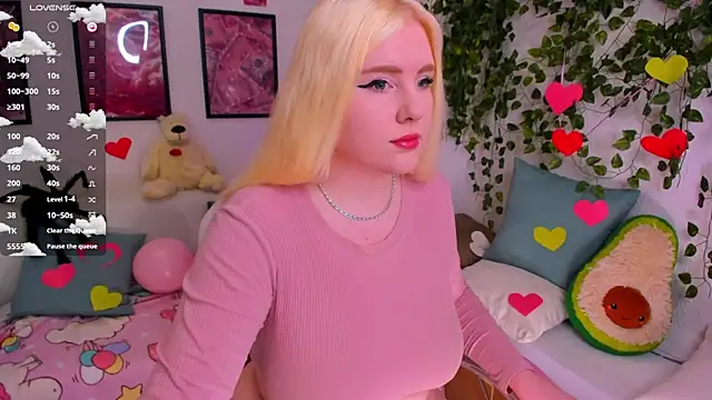 art lovee online show from 02/21/26, 01:29