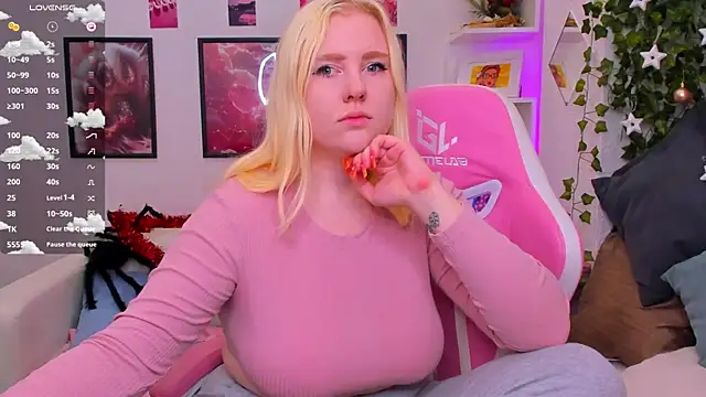 art lovee online show from 12/21/25, 02:35