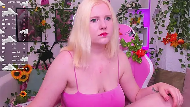 art lovee online show from 10/23/25, 02:21