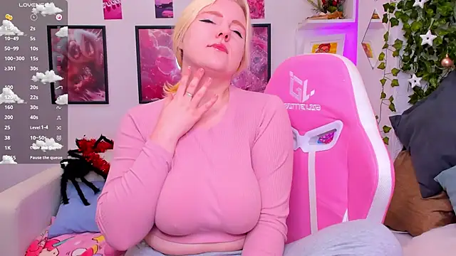 art lovee online show from 12/22/25, 01:39