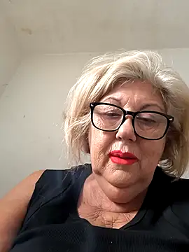 Merilulla online show from 10/27/25, 02:18