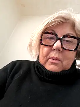 Merilulla online show from 03/23/26, 02:28