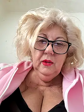 Merilulla online show from 11/20/25, 12:28