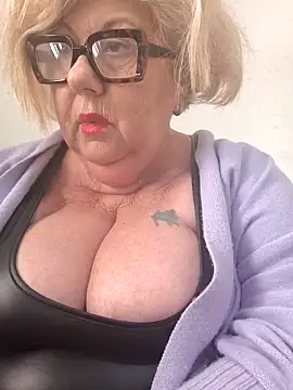 Merilulla online show from 03/16/26, 02:43