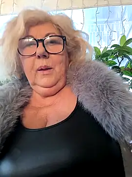 Merilulla online show from 11/30/25, 03:02