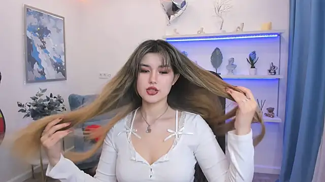 AnneTLi online show from 05/09/26, 03:21