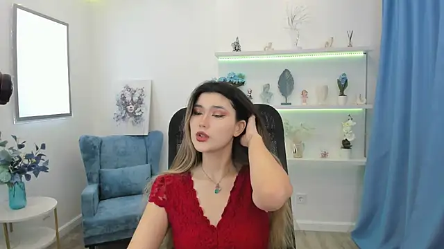 Snapshot of AnneTLi chatting on 10/11/25, 03:29 AnneTLi online show from 10/11/25, 03:29