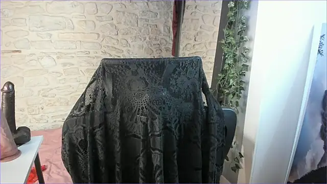 Snapshot of Mayala__ chatting on 11/01/25, 04:34 Mayala online show from 11/01/25, 04:34