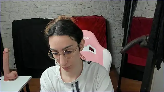 Mayala   online show from 03/29/26, 05:36