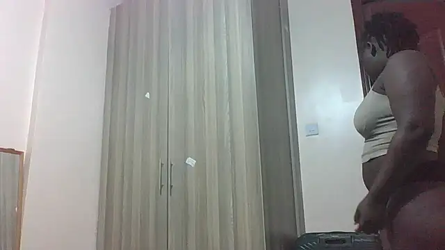 Snapshot of Darkberry chatting on 05/24/26, 03:39 Darkberry online show from 05/24/26, 03:39