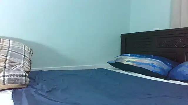 Snapshot of Darkberry chatting on 02/12/26, 08:41 Darkberry online show from 02/12/26, 08:41