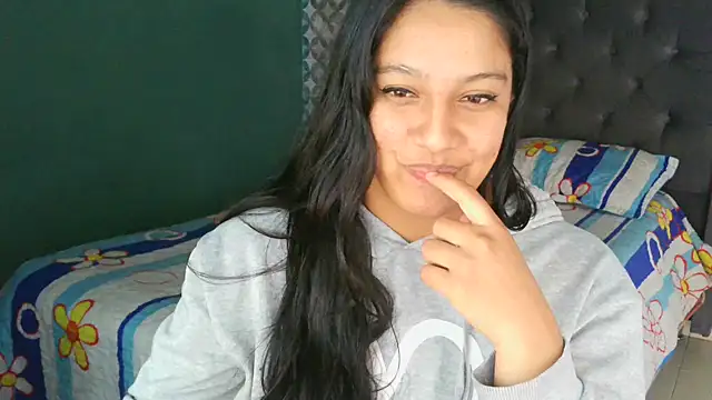 almaswan1 online show from 11/26/25, 05:24