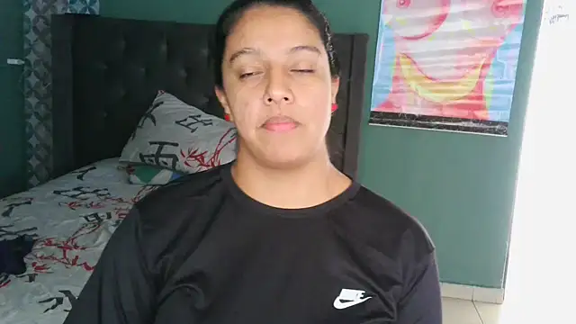 almaswan1 online show from 11/07/25, 03:16