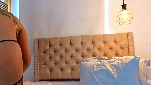 KeryHillson online show from 02/24/26, 02:40