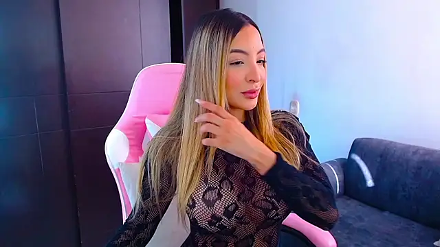 im grecia online show from 03/25/26, 12:48