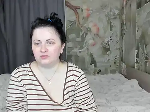 Lillian2 online show from 03/27/26, 01:36