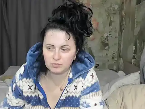 Lillian2 online show from 04/02/26, 06:36