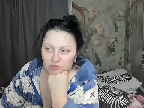 Lillian2 online show from 11/14/25, 12:58