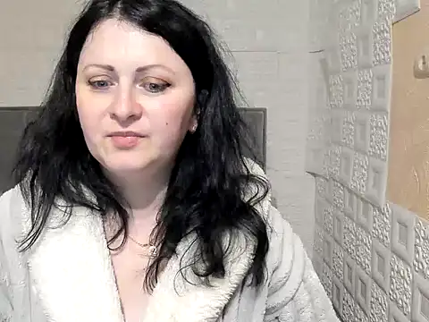 Lillian2 online show from 03/02/25, 12:31