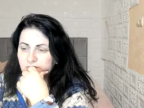 Lillian2 online show from 03/12/25, 08:19