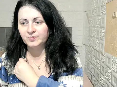 Lillian2 online show from 03/10/25, 12:06