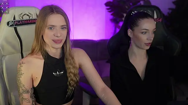 Snapshot of Angy_Netal chatting on 01/16/26, 07:56 Angy Netal online show from 01/16/26, 07:56