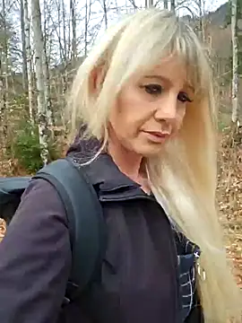 Sexy Sparkling  online show from 04/06/26, 11:11