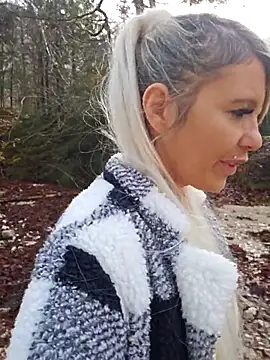 Sexy Sparkling  online show from 11/13/25, 11:36